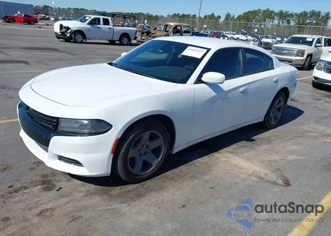 2015 Dodge Charger Police z USA, uszkodzony, nr VIN 2C3CDXAT4FH925182
